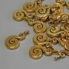 Schmuckzubehör – Anhänger in Goldfarbe, Maße 17 × 10 × 2 mm ± Lochdurchmesser 2 mm ± Verpackung 20 g (ca. 17 Stück)