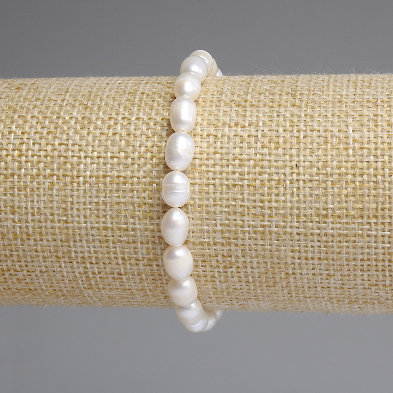 Armband aus Süßwasserperlen, 7,5–8×6 mm ±, Länge 18 cm, Stretch