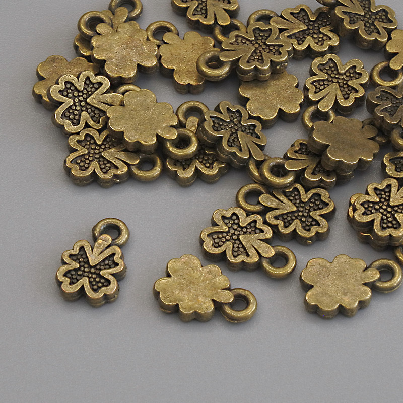 Kleeblatt-Anhänger, bronzefarbene Metallfarbe, Durchmesser 10×6 mm, Verpackung 26 Stück