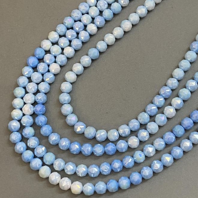 Perlen aus tschechischem Kristall – blau, mehrfarbig, auf Schnur, facettierte Kugeln, Durchmesser ca. 8 mm, Länge ca. 38 cm