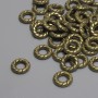 Bronzefarbene Einlageperle, Durchmesser 7,5×2 mm, Lochdurchmesser ca. 3,7 mm, Verpackung 44 Stück