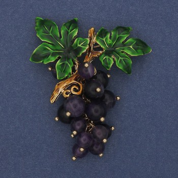 Brosche Weintraubenform mit Amethyst, goldfarbenes Metall, 45×60 mm+
