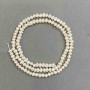 Perlen aus natürlichen Flussperlen 3×4 mm, Länge ca. 35 cm, auf einer Schnur