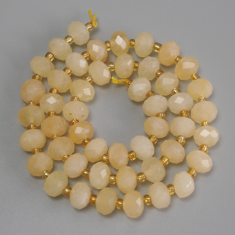 Citrin facettierte Rondellperlen, Durchmesser 8×6 mm ±, 3 mm Rocailles ±, Länge ca. 37 cm ±, auf Faden aufgefädelt