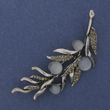 Brosche 'Ästchen' aus grauem Katzenauge und grauen Strasssteinen, 67×26 mm, silbernes Metall