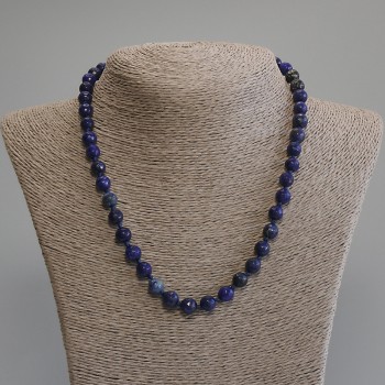 Halskette aus Lapislazuli mit facettierten Kugeln, Durchmesser ca. 8 mm, Länge ca. 50 cm, mit Verschluss