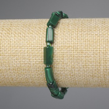 Armband aus Malachit – Malachit-Rohstücke, Durchmesser 11–13×6–7 mm ±, 3 mm Perlen ±, Länge 18 cm ±, Stretcharmband