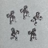 Sonderangebot! Verpackung 0,5 kg Schmuckzubehör Anhänger Amor Kunststoff Farbe Dunkelsilber, Abmessungen 17 × 14 × 2 mm ± Lochdurchmesser 2 mm