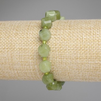 Armband aus facettiertem Jadeit, Rhombusform, 18 cm +