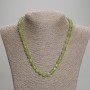 Kette aus Chrysolith-Olivin, facettierter Würfel, Durchmesser 6 × 6 mm ±, Rocailles 3 mm ±, Länge ca. 45 mm ± mit Verschluss