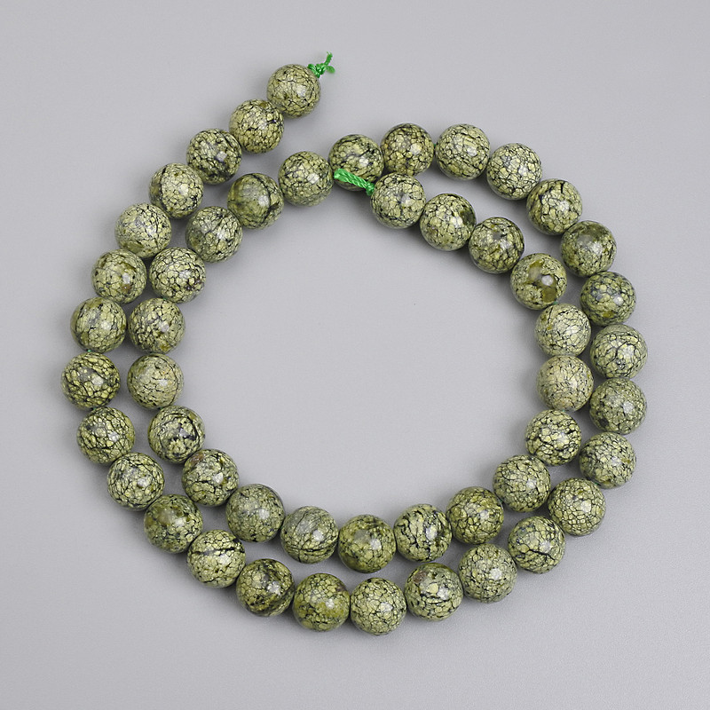 Serpentin-Perlen Glatte Kugeln 8 mm, +/- Länge 39 cm, auf Schnur