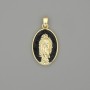 Anhänger Mutter Gottes, emailliertes goldfarbenes Metall, Durchmesser 29 × 18 mm+