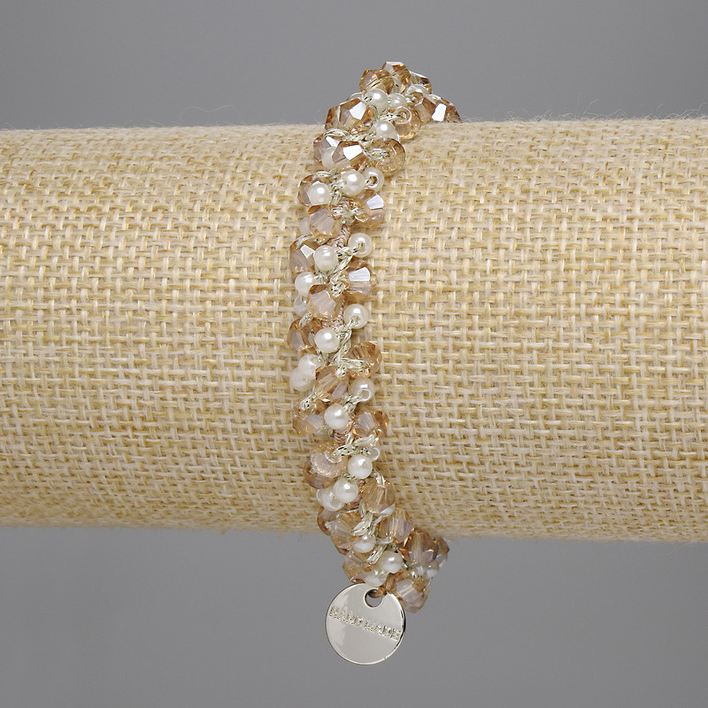 Haargummi mit weißen Perlen 3 mm ±, facettierte Perlen 4–5×4 mm