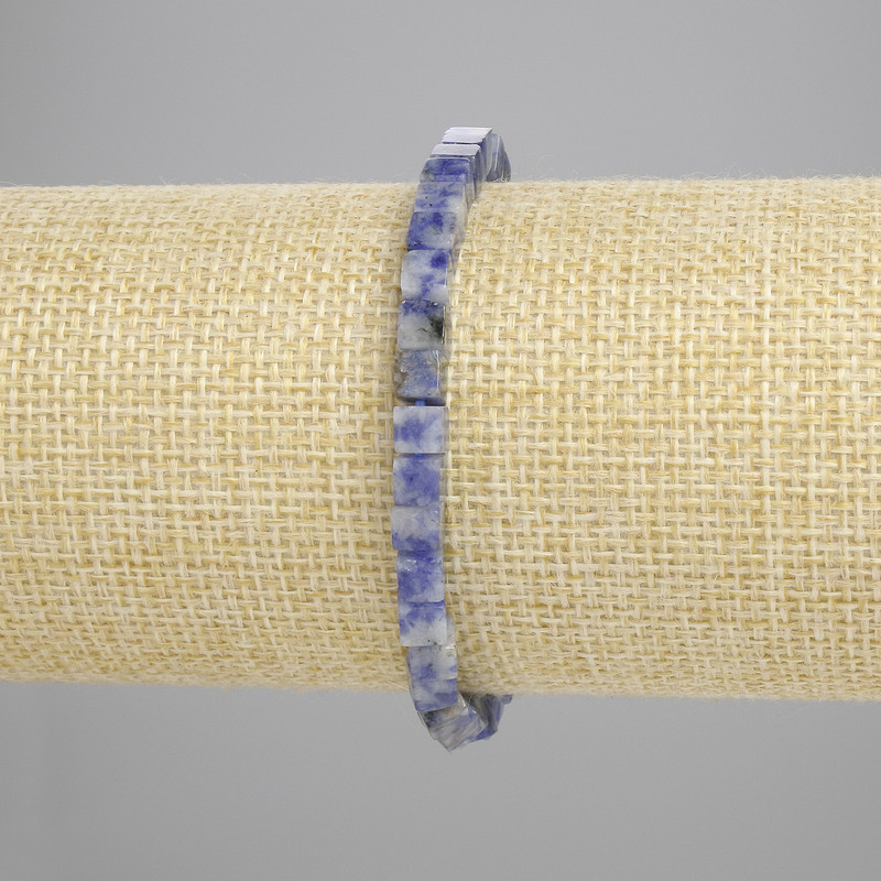 Sodalit-Würfelarmband, 4,5×4,5 mm, Länge ca. 18 cm, Stretch