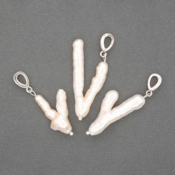 Anhänger Barockperle mit Petrolfarbton, 21–33×15–17 mm, Länge ca. 40 mm ± (Sortimentsgröße)