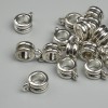 Silberfarbene Anhängeröse, Maße 9×4 mm ± Lochdurchmesser ca. 2 mm und 4,8 mm ±, Verpackung 19 Stück
