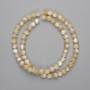Beige Perlmuttperlen, glatte Kugeln, Durchmesser 6 mm+-, Länge 39 cm+- auf Faden
