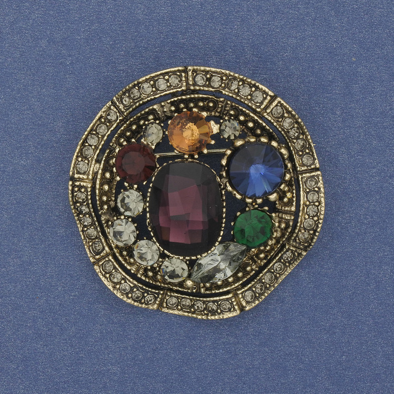 Anhänger-Brosche Akzent mit Kristallen und Strass-Steinen, goldfarbenes Metall, 40 mm+