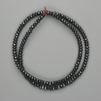 Facettierte Hämatit-Rondellen 4×2 mm, Länge 38 cm+