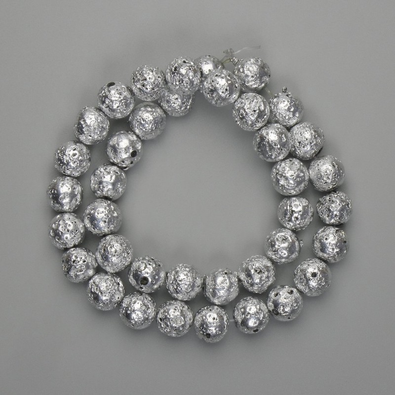 Lava-Perlen mit silberfarbiger Metallbeschichtung – poröse Kugel 10,5 mm, Länge ca. 39 cm