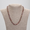 Kette aus Rubinwürfeln, facettiert, Kantenlänge ca. 6×6 mm, Länge ca. 50 cm, mit Verschluss