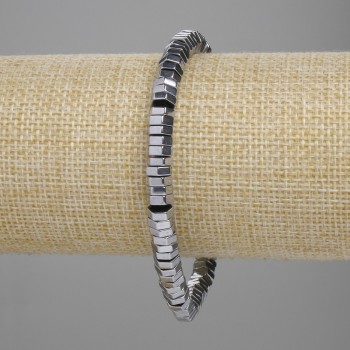 Armband aus facettiertem Hämatit, Rondellen, Durchmesser 6×2 mm, silberfarben, Länge ca. 18 cm, Elastikband