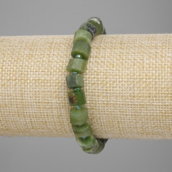 Armband aus facettiertem Jadeit, Rondellperlen 8×5,5 mm, Seed-Beads 3 mm, Länge ca. 18 cm, Stretch