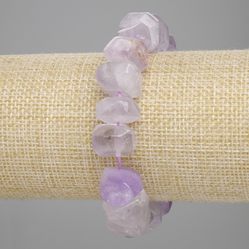 Amethyst-Armband mit facettierten Perlen, Durchmesser ca. 9×14–15 mm, Länge ca. 18 cm, Stretchfaden