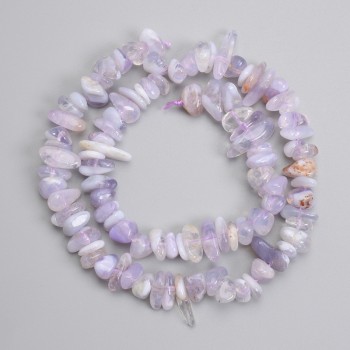 Facettierte Saphirin-Perlen, 7–20×3–6 mm, Länge ca. 39 cm, auf Schnur