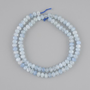 Aquamarin facettierte Rondellen, Größe 5,5 × 4 mm, Länge ca. 39 cm, auf der Schnur