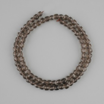 Perlen aus Rauchquarz, Würfelform, facettiert, Durchmesser ca. 4,5–5 mm, Länge ca. 38 cm