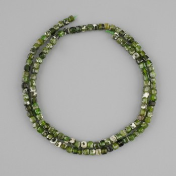 Diopsid-Naturstein-Perlen, facettierte Würfel, Durchmesser ca. 3 × 3 mm, Länge ca. 37 cm