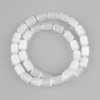 Weiße Katzenauge-Zylinderperlen, Durchmesser ca. 10,5×8 mm, Länge ca. 37 cm auf Schnur