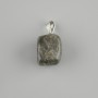 Totem-Anhänger aus Larvikit Block 14×11×11 mm ±, Länge ca. 23 mm ±, in verschiedenen Größen