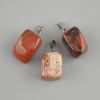 Totem-Anhänger aus Jaspis-Block 16×11×11 mm, Länge ca. 24 mm, assortierte Größen