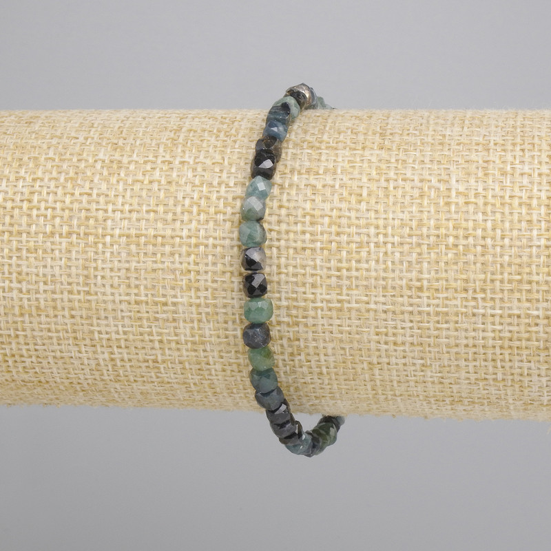 Armband Indigolith-Turmalin, facettierter Würfel 4x4 mm, Länge ca. 18 cm, Stretch