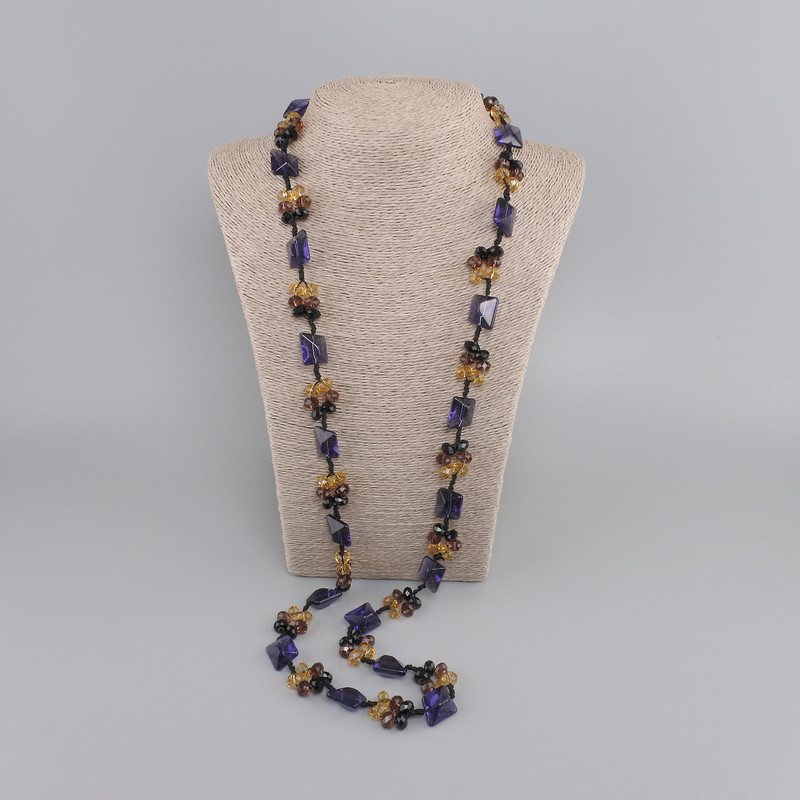 Lange Halskette aus getöntem Quarz und tschechischem Kristall, 104 cm Länge, facettierte Rhomben 20×18 mm ±, facettierte Rondellen 8×6 mm ±