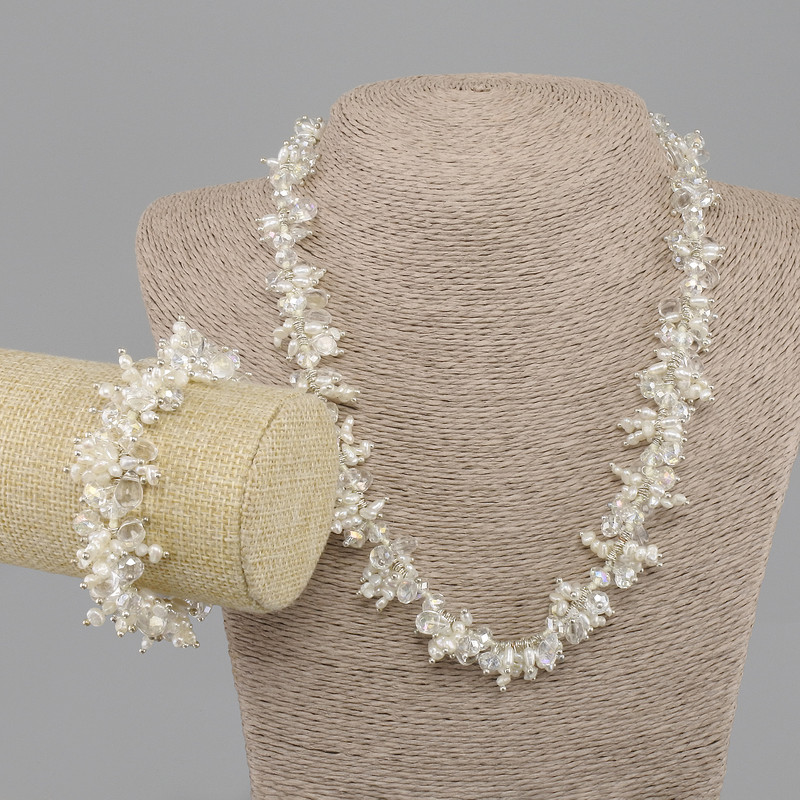 Set aus Flussperlen und tschechischem Kristall, Halskette ca. 49 cm ±, Armband ca. 19 cm ±, mit Verschluss