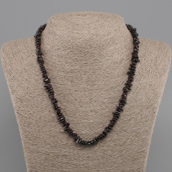 Granat-Chips-Halskette, Durchmesser 5-9×2-3 mm, Länge 45 cm + 5 cm Verlängerungskette