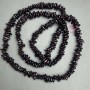 Granat-Krihe-Kugeln, Durchmesser 7–11, 5×2–3 mm +/- , Länge 80 cm +/- auf der Schnur