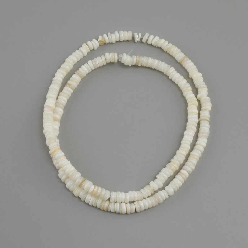 Perlmutt-Namenssteine aus der Schale Scapharca Rondele, Durchmesser 4x1,5–2 mm ±, Länge 38 cm ± auf Nylonschnur