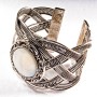 Breites Perlmuttarmband mit filigraner Metallfassung, runde Perlmutt-Einlagen