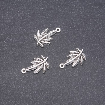 Anhänger Hanfsblatt 15×23 mm, Packung 20 g, ± 10 Stück