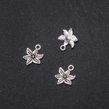Anhänger Blume 13×16 mm, Verpackung 20 g, ca. 25 Stück