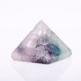 Pyramide Souvenir aus natürlichem Fluorit, Höhe ca. 30 mm, Durchmesser ca. 30 x 30 mm