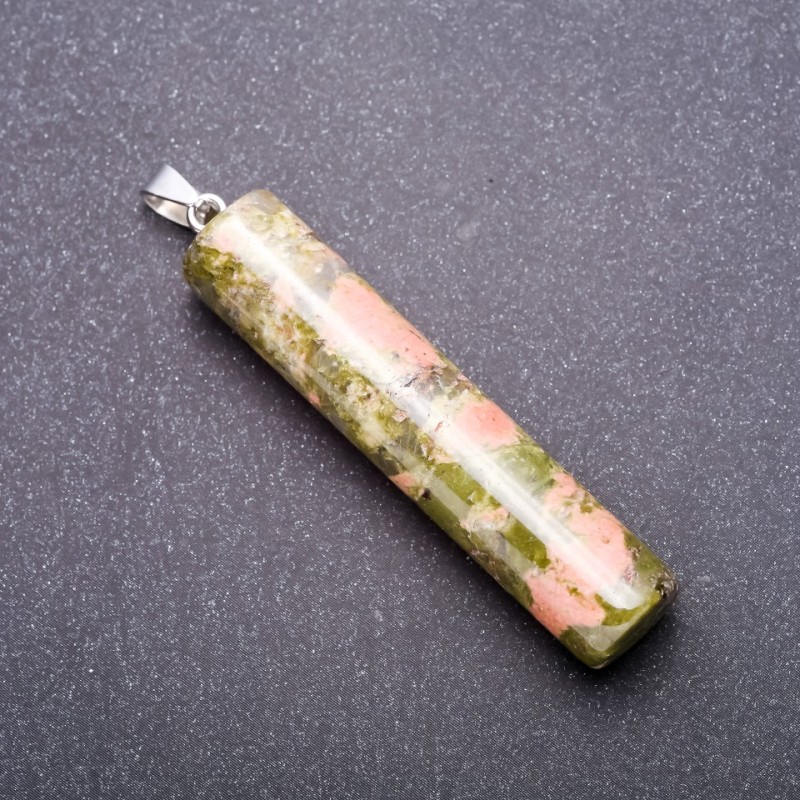 Zylinderanhänger aus natürlichem Heliotrop 64 × 54 × 12 mm