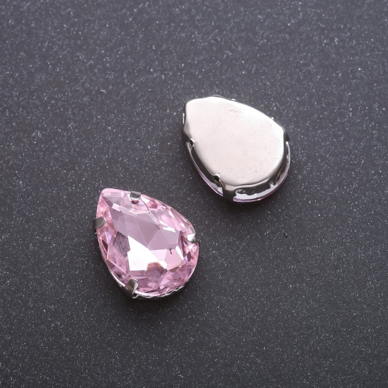 Preis pro Packung /10 Stück. Rosa aufgenähter Kristall in Zapfenfassung, Tropfenform 13×18 mm