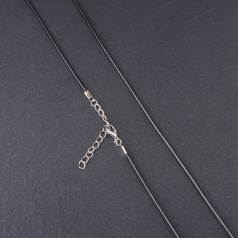 Preis pro Packung / 10 Stk. Gewachste Schnur für Anhänger, Durchmesser 1,5 mm, Länge 60–68 cm, schwarz