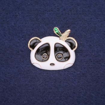 Ausverkauf! Brosche Panda Emaille Weiß-Schwarz-Grün, 28 × 24 mm Gelbmetall
