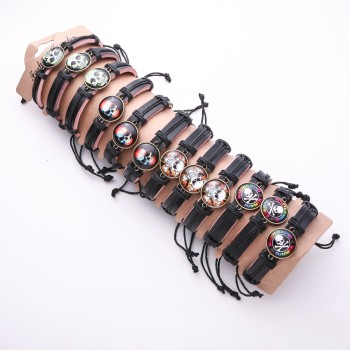 Armbänder aus Öko-Leder mit Schädelmotiven, verstellbare Kordelverschlüsse, 12er-Pack